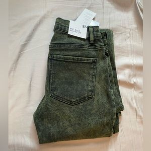 Forever 21 Olive Green Acid Wash Jeans size 25 Mid Rise Boot Cut